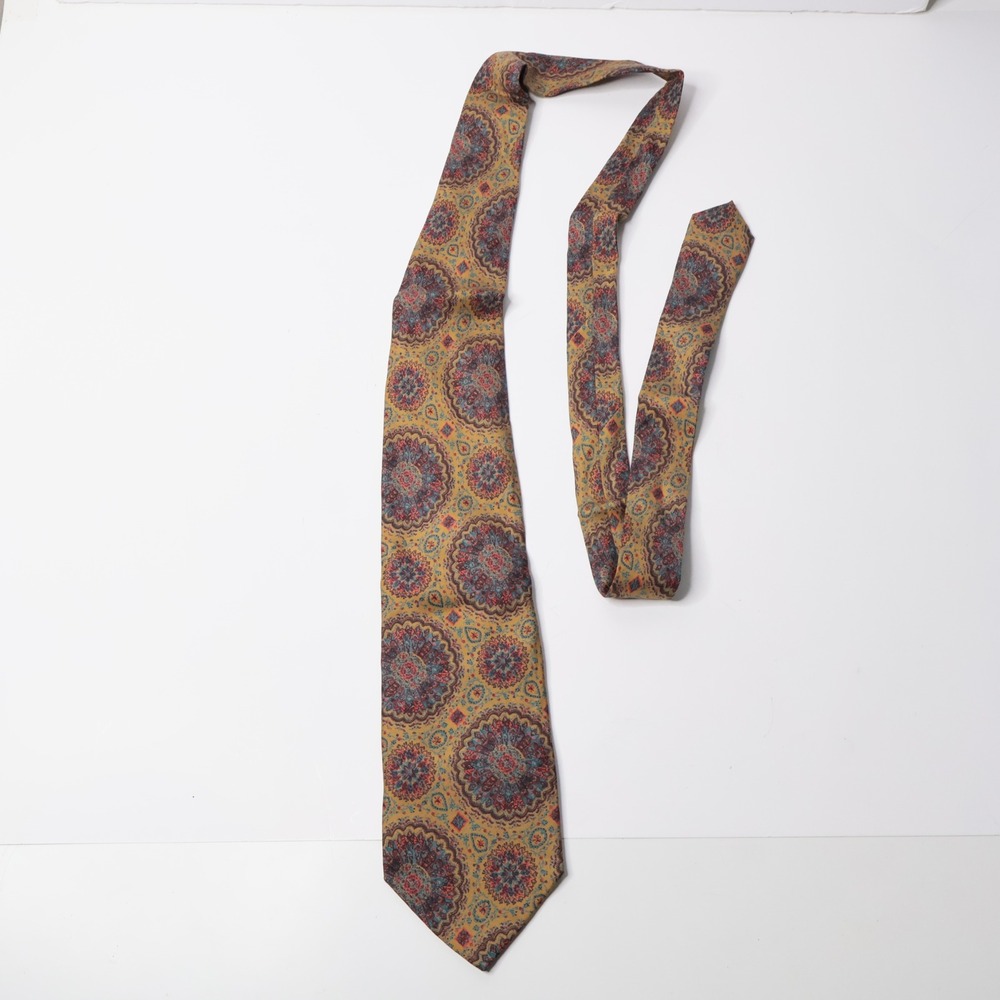 VTG Barneys New York Mens Silk Tie Made in Italy Gold Red Blue Medallion Pattern